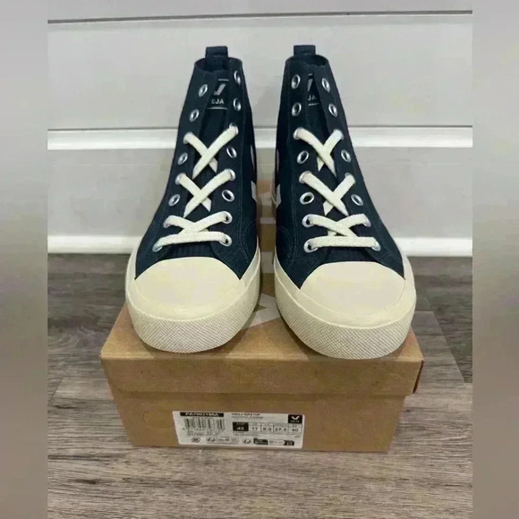 Veja Shoes - Veja WATA II RIPSTOP NAUTICO PIERRE Size 11